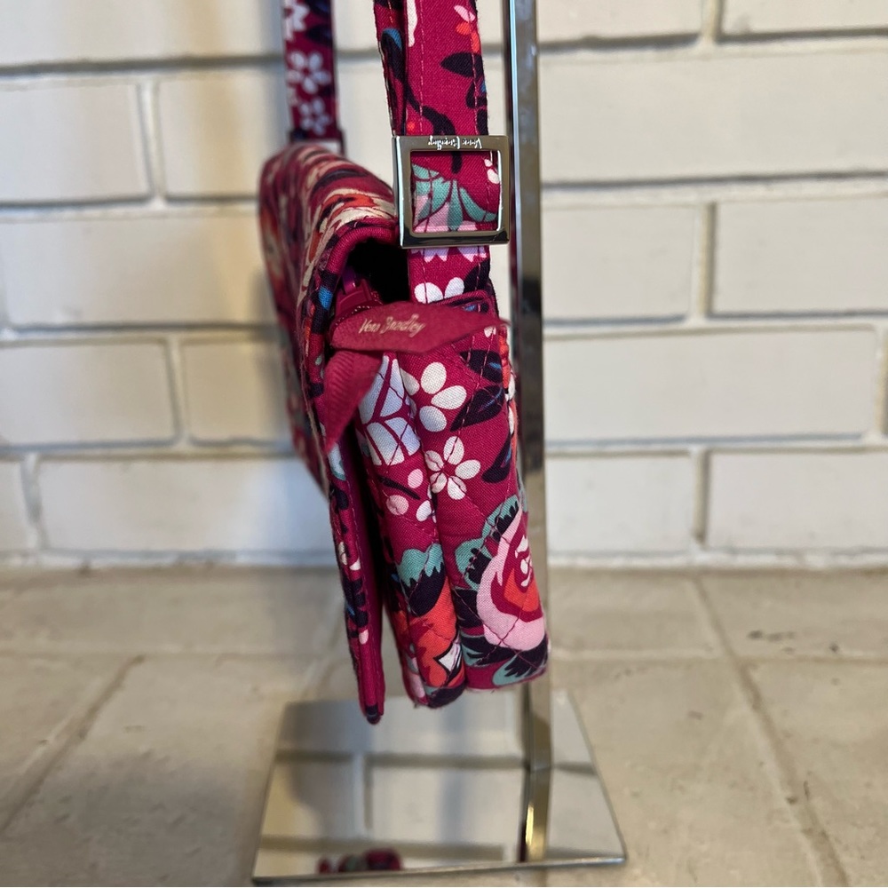 Vera Bradley Turnlock Crossbody Bag Bloom Berry - Picture 3 of 10